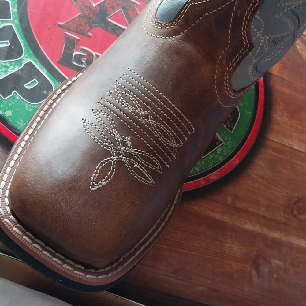 Laredo Ladies Brown and Blue Patterned Western Boot - Picture 3 of 12